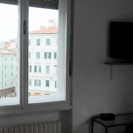 Piazza Goldoni فندق مبيت وإفطار